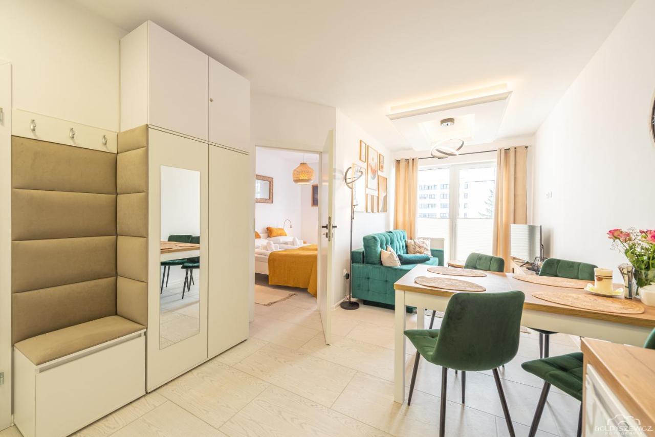 Horyzont Apartamenty - Kapitanski Mostek- Blisko Portu- Sniadania Kołobrzeg Kültér fotó