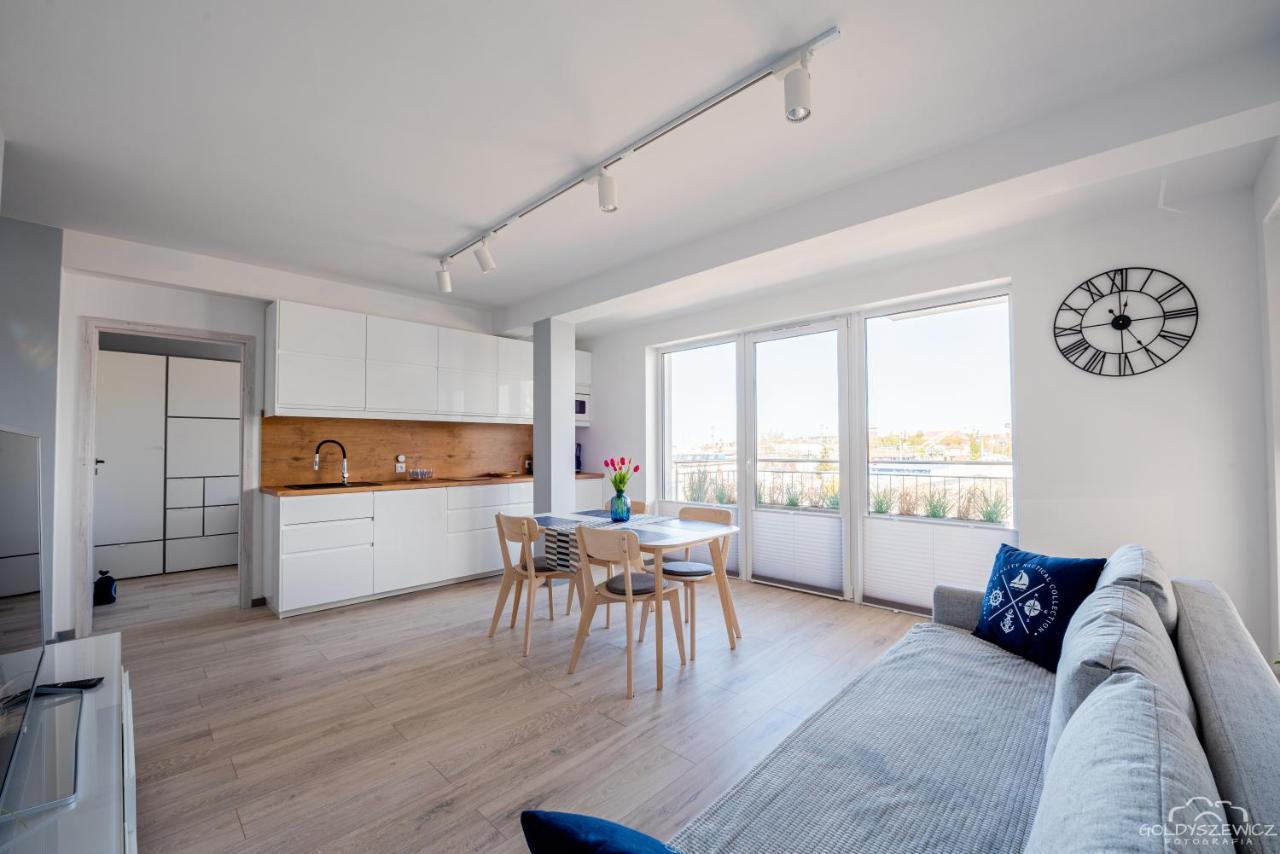 Horyzont Apartamenty - Kapitanski Mostek- Blisko Portu- Sniadania Kołobrzeg Kültér fotó