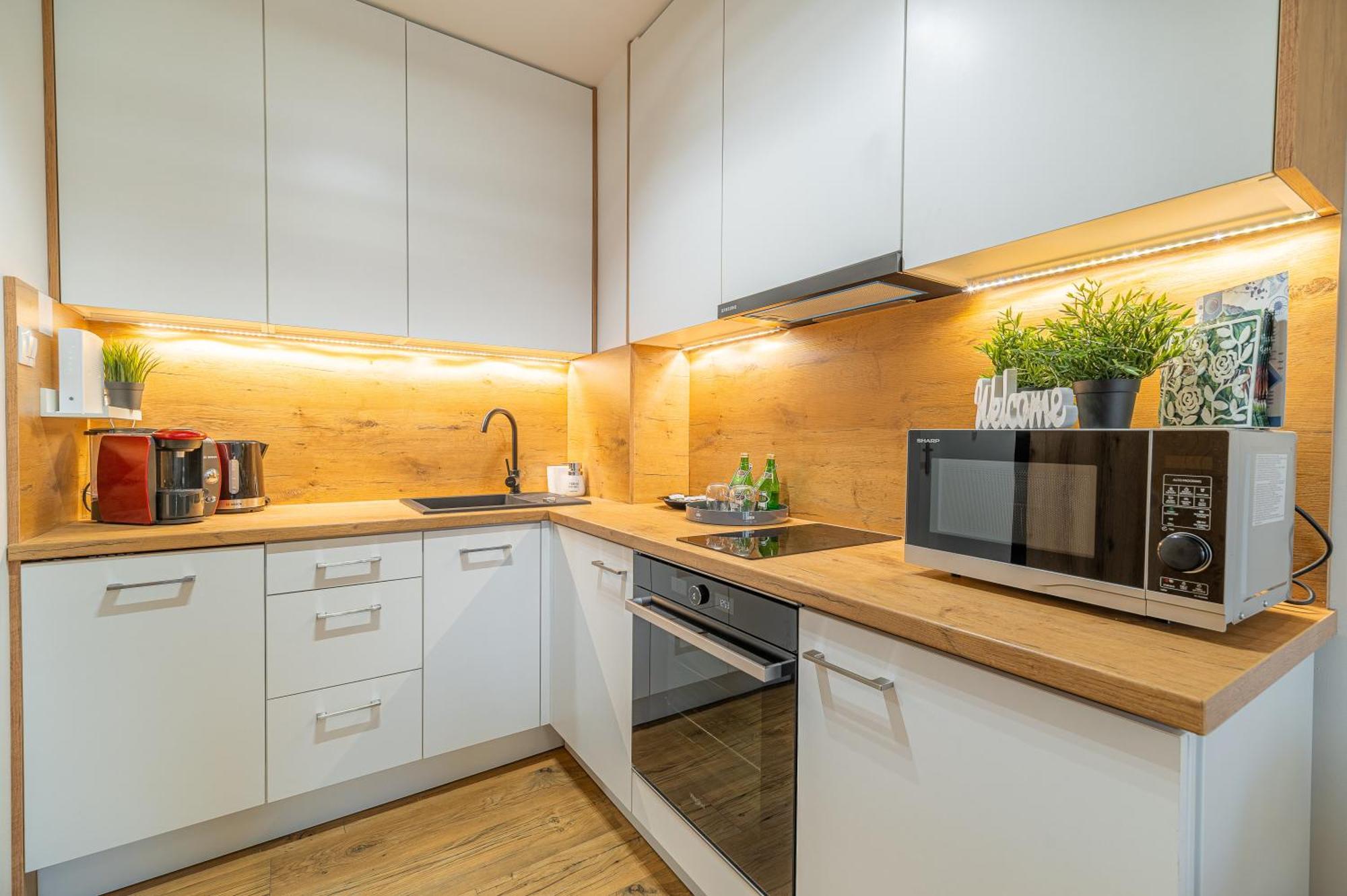 Horyzont Apartamenty - Kapitanski Mostek- Blisko Portu- Sniadania Kołobrzeg Kültér fotó