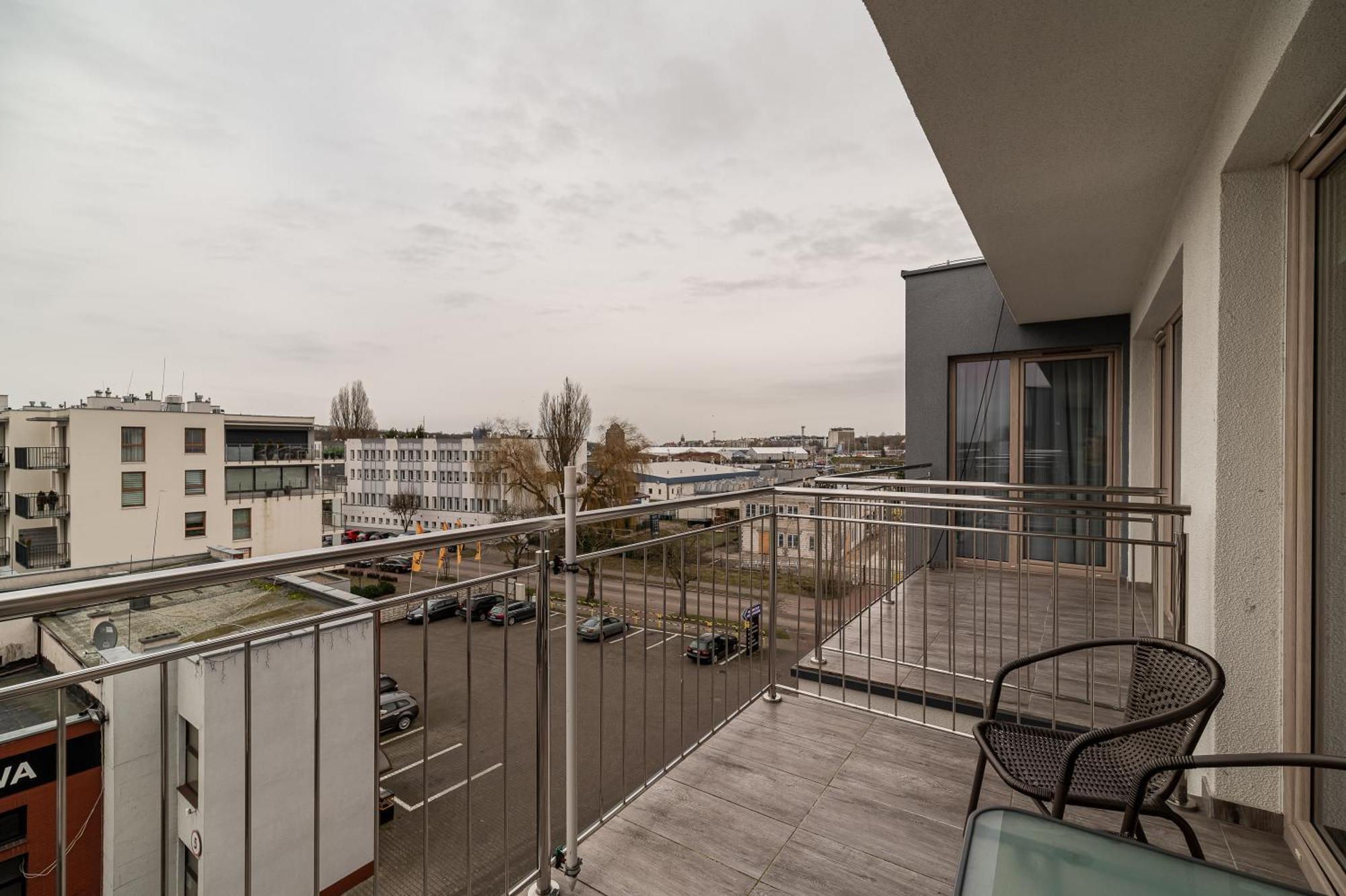 Horyzont Apartamenty - Kapitanski Mostek- Blisko Portu- Sniadania Kołobrzeg Kültér fotó