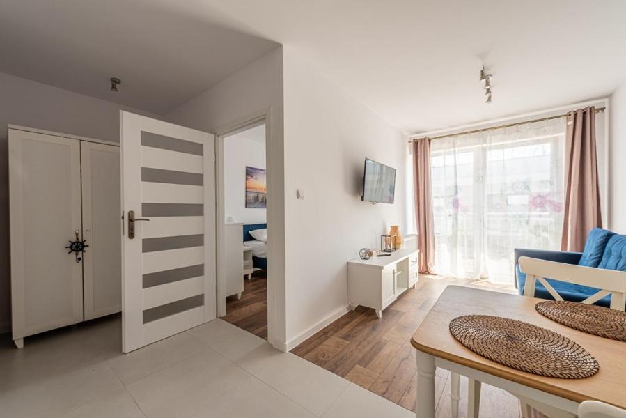 Horyzont Apartamenty - Kapitanski Mostek- Blisko Portu- Sniadania Kołobrzeg Kültér fotó
